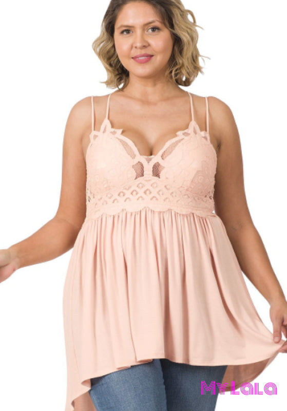 1 6345 Curvy Crochet Lace Cami (Lt Peach)